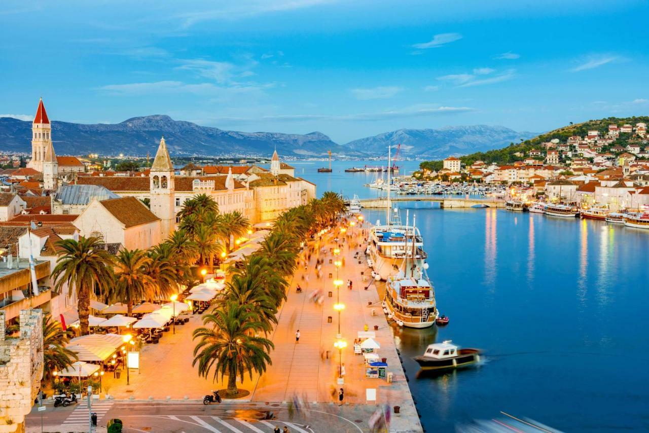 Apartment Misic Trogir Exterior photo