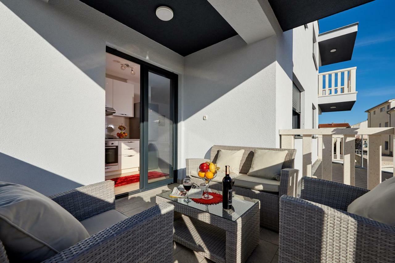 Apartment Misic Trogir Exterior photo